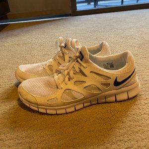 New - Nike Free Runs 2.0 White and Grey Size 13